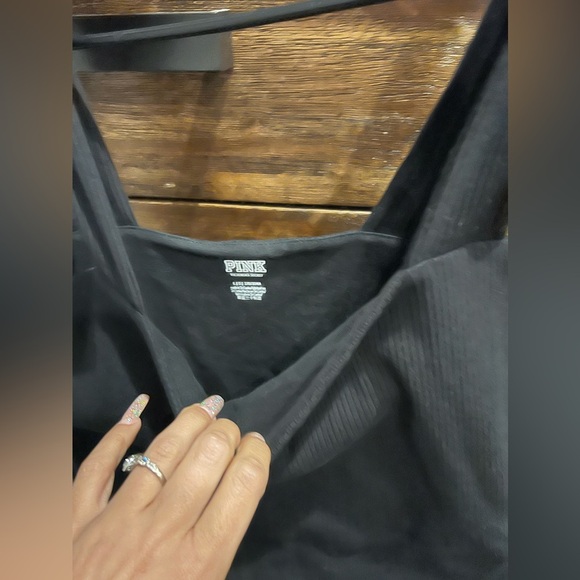 🩷VS PINK ROMPER SIZE L - Picture 2 of 4